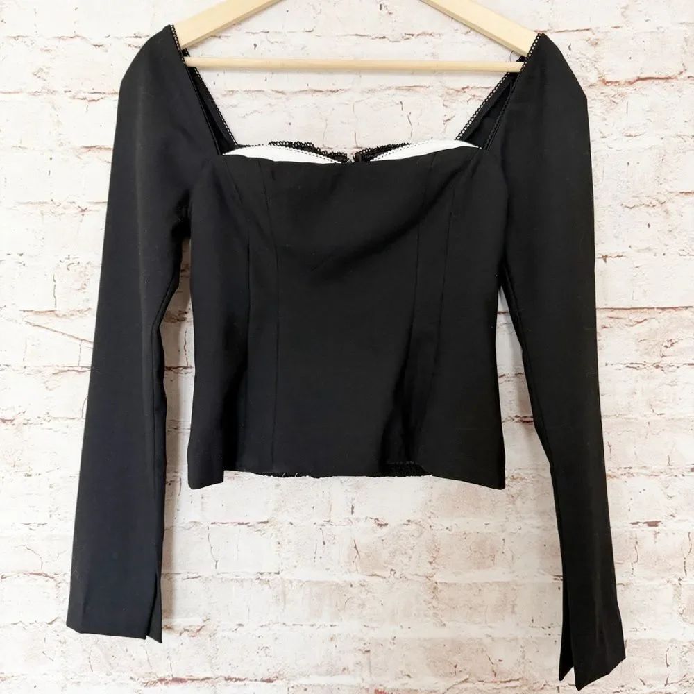 ASTR the label Whitley square neck top